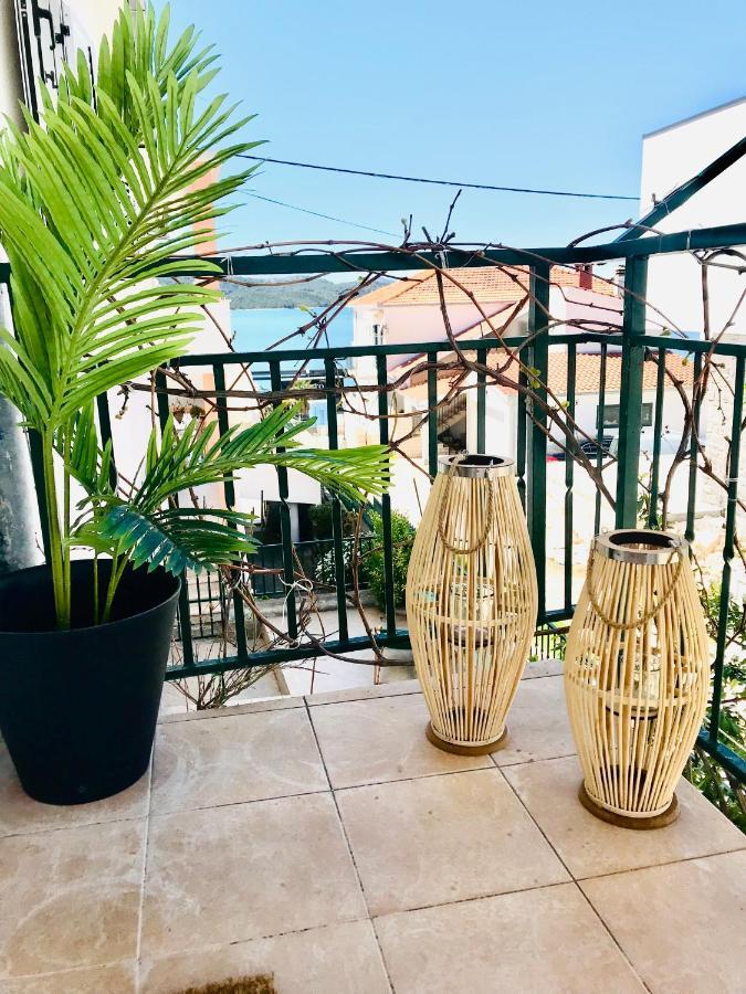 Apartmani-Okrug Gornji-Ciovo Τρογκίρ Εξωτερικό φωτογραφία